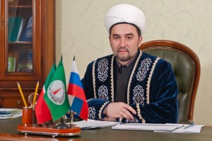 Татарстан мөфтие Илдус хәзрәт Фаизнең Республика һәм шәһәр көне белән котлавы